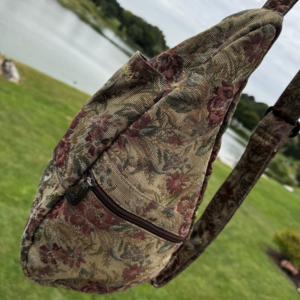 Vintage LL Bean AMERIBAG Healthy Back Large Paisley Tapestry Sling Backpack Bag